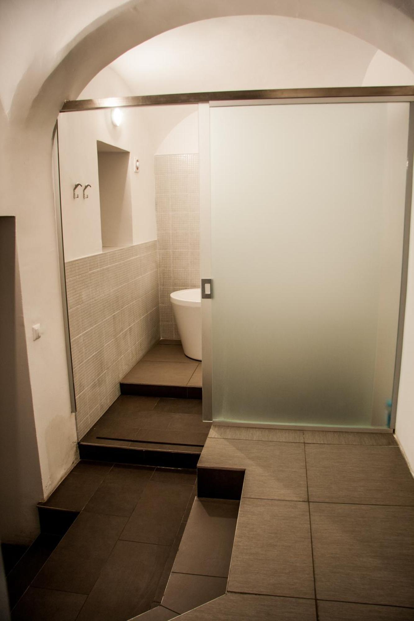 4Rooms Maribor Exteriör bild
